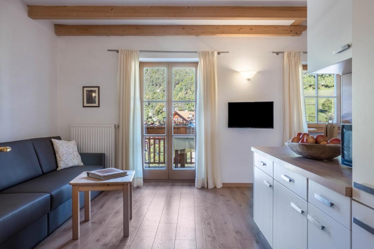 Lotschenhof Apt Tulpe Trodena Exteriör bild